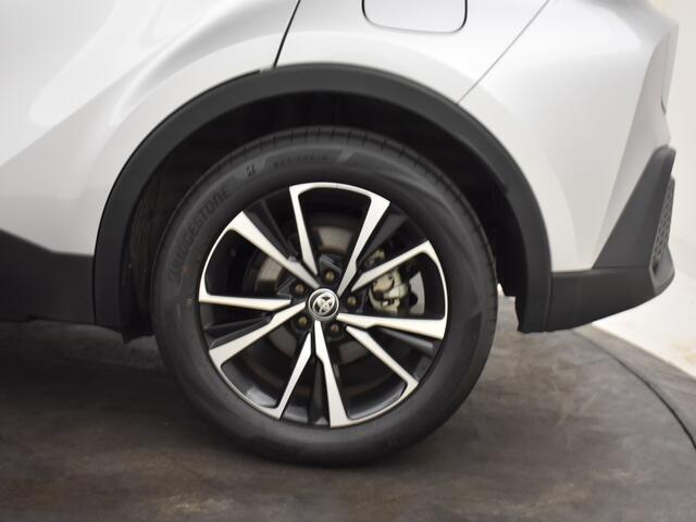 Toyota C-HR 2.0 PHEV 220 First Edition | Plug-in | Stuur en Stoelverwarming