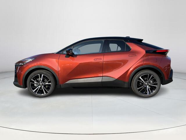 Toyota C-HR 2.0 Plug-in Hybrid 220 Executive | Metal oxide metallic met zwart dak | Nieuw uit voorraad leverbaar |
