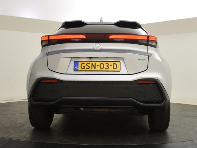 Toyota C-HR 1.8 Hybrid 140 Dynamic | PDC V+A | Allseasons |
