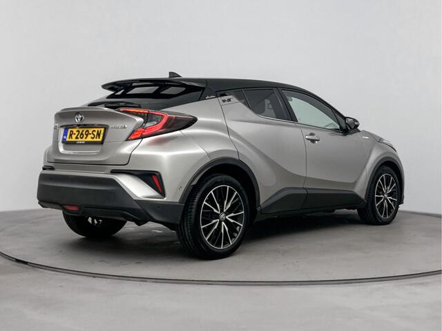 Toyota C-HR 1.8 Hybrid Adventure | Dodehoek Detector | Lederen Bekleding | Voorstoelen Verwarmd | Stuurwiel Verwarmd | Cruise Control Adaptief | Lane Assist |