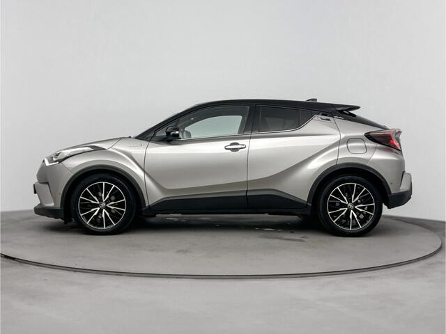 Toyota C-HR 1.8 Hybrid Adventure | Dodehoek Detector | Lederen Bekleding | Voorstoelen Verwarmd | Stuurwiel Verwarmd | Cruise Control Adaptief | Lane Assist |