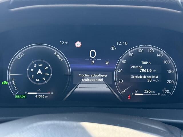 Toyota C-HR 1.8 Hybrid 140 First Edition **360 CAMERA/ DODEHOEK DETECTIE/ ADAPTIEF CRUISE CONTROL/ GARANTIE**
