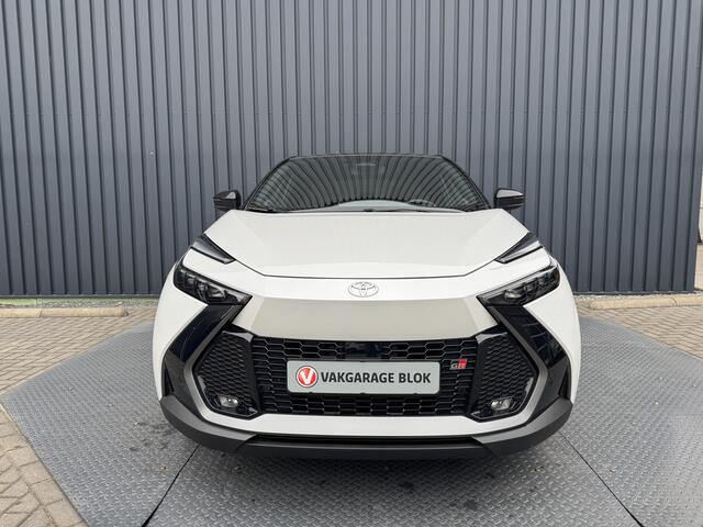 Toyota C-HR 2.0 Hybrid 200 GR SPORT(GEEN PHEV) | Pano dak | Head-up | JBL | LED | Rijklaar!!