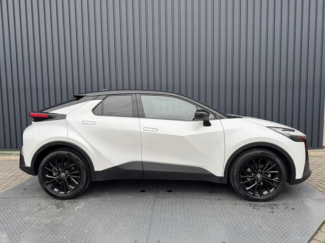 Toyota C-HR 2.0 Hybrid 200 GR SPORT(GEEN PHEV) | Pano dak | Head-up | JBL | LED | Rijklaar!!
