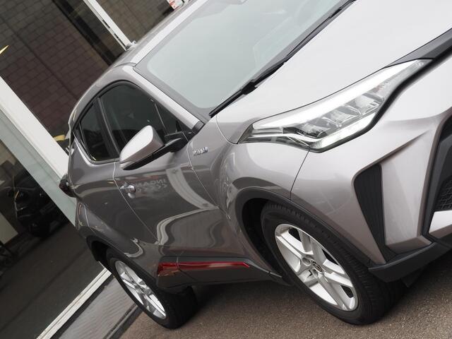 Toyota C-HR 1.8 Hybrid Active| Ad-Cruise| Camera| Apple/android auto Adap.cruise| Apple/Anriod auto| Camera