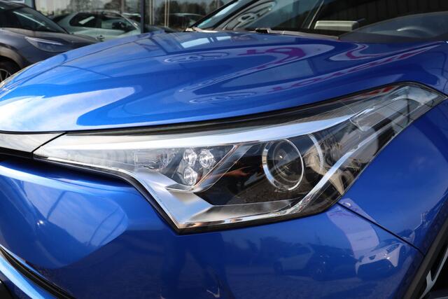Toyota C-HR 1.8 Hybrid Business Intro, Trekhaak, Keyless entry, DAB Radio, Cruise control, achterruitrijcamera,