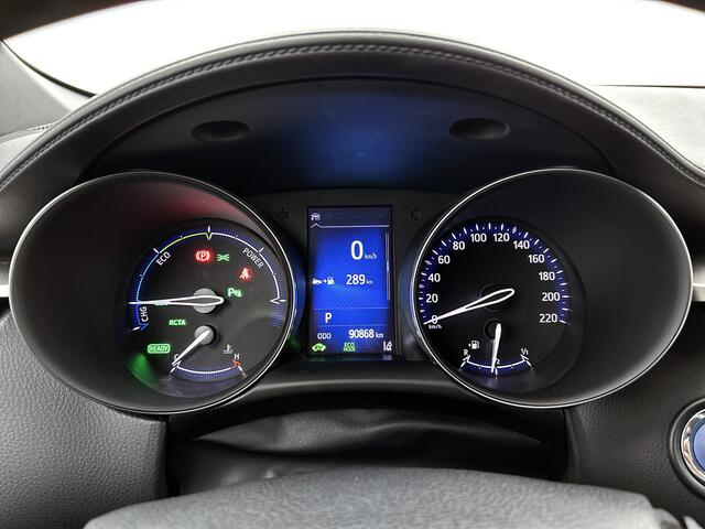 Toyota C-HR 1.8 Hybrid Executive | Navigatie| LED verlichting | Leer | Parkeersensoren