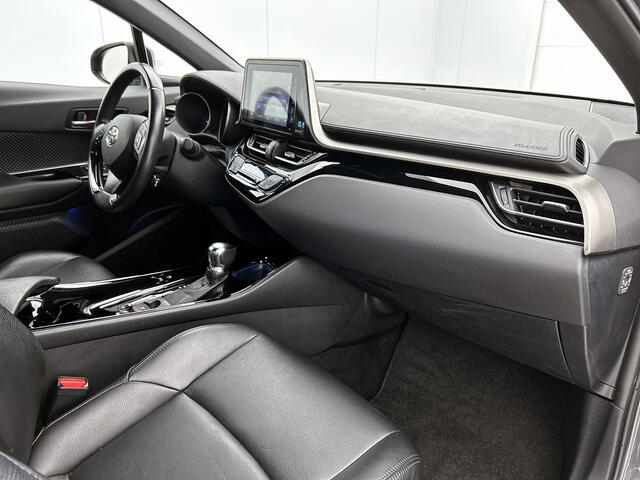 Toyota C-HR 1.8 Hybrid Executive | Navigatie| LED verlichting | Leer | Parkeersensoren