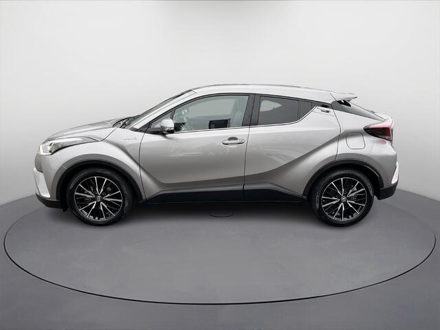 Toyota C-HR 1.8 Hybride Executive Special | Navigatie | Achteruitrijcamera | Trekhaak