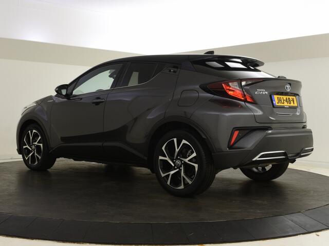 Toyota C-HR 2.0 Hybrid Dynamic | Parkeersensoren V+A | Carplay | Stoelverwar
