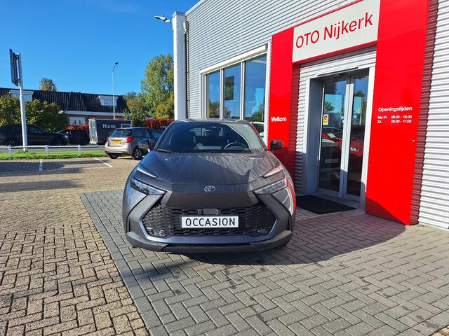 Toyota C-HR 1.8 Hybrid 140 Dynamic Limited met winterpack