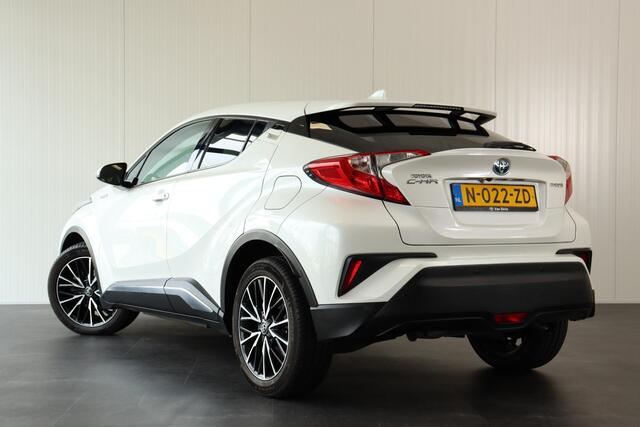 Toyota C-HR 1.8 Hybrid Dynamic, Chrome paket, Keyless Entry, DAB Radio,