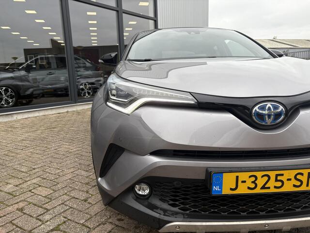 Toyota C-HR 1.8 Hybrid Bi-Tone