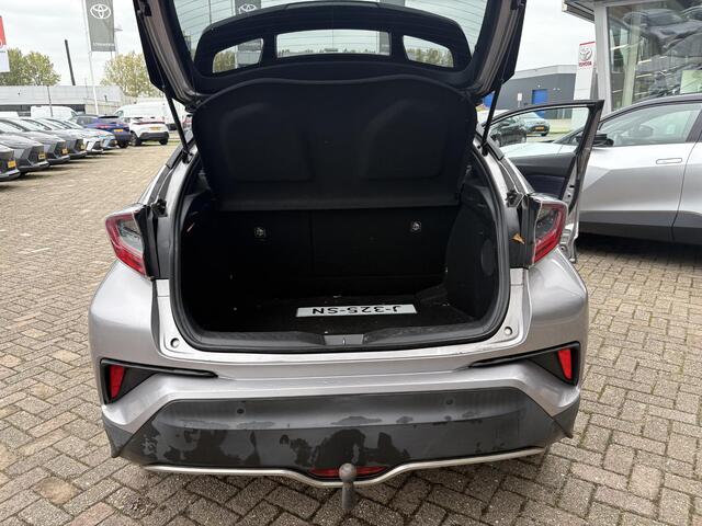 Toyota C-HR 1.8 Hybrid Bi-Tone
