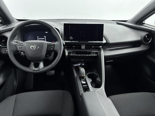 Toyota C-HR 2.0 Plug-in Hybrid 220 Business Plus *DEMO* | Informeer naar de aanwezigheid |