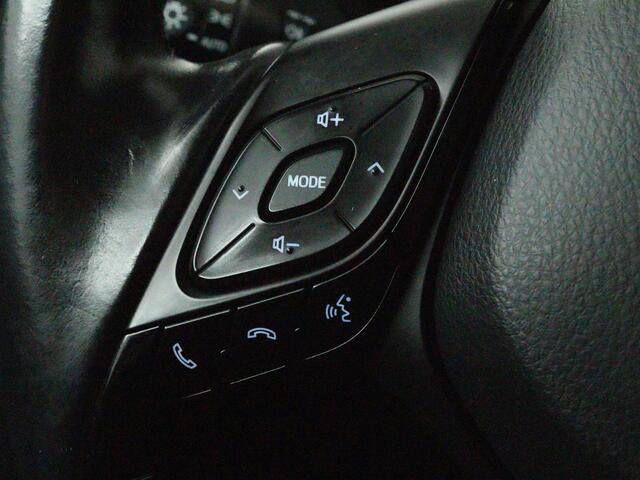 Toyota C-HR 1.2 Energy | Verwarmde voorstoelen | Navigatie | Trekhaak |