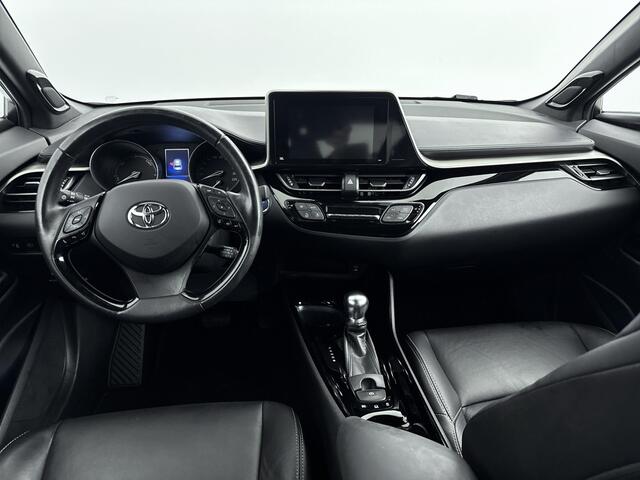 Toyota C-HR 1.8 Hybrid Style Navi | Lederen Interieur | Stoelverwarming | Lichtmetalen Velgen | Parkeersensoren |