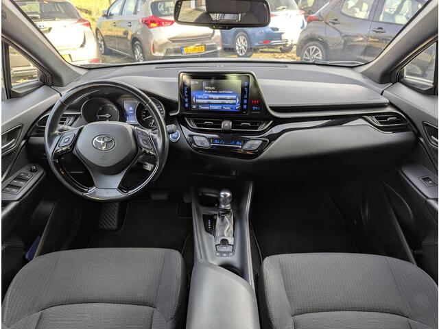 Toyota C-HR 1.8 Hybrid Energy | Afn. Trekhaak | All-season | Navi | Adaptieve cruise | Climate control | Camera
