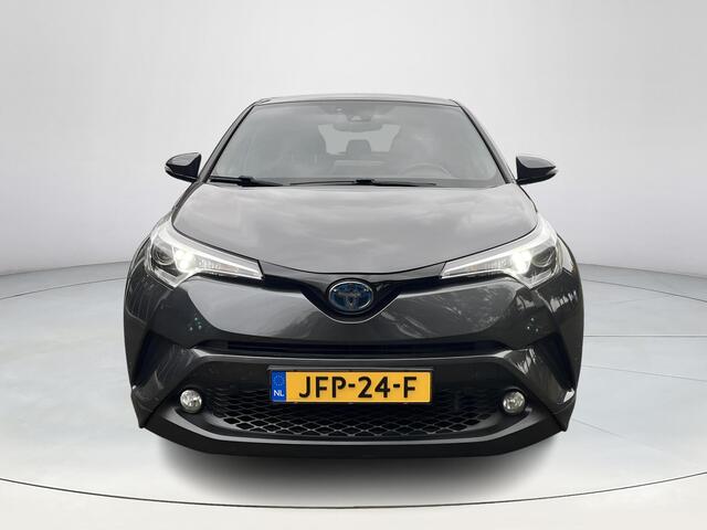 Toyota C-HR 1.8 Hybrid Executive | Navigatie | Parkeersensoren | Keyless entry | Stoelverwarming |