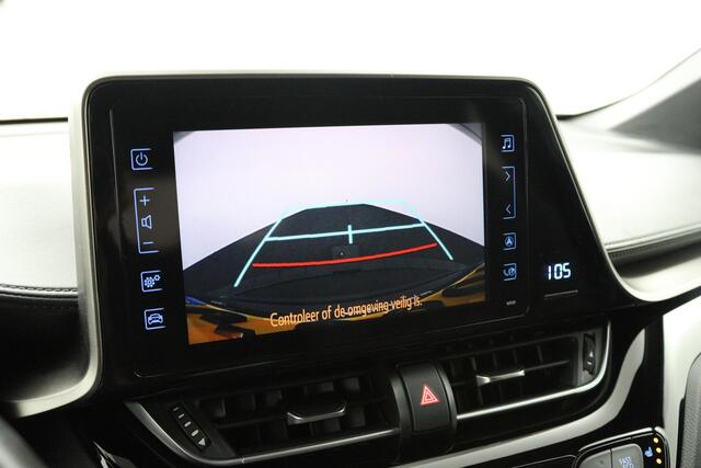Toyota C-HR 1.8 Hybrid Style | Navigatie | Stuur en stoelverwarming | Parkeersensoren |