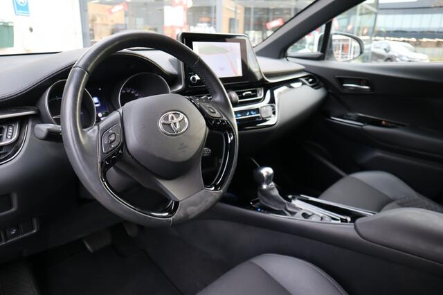 Toyota C-HR 1.8 Hybrid Style Blindspot/Stuur/Stoelverwarming/PDC/AllSeasons