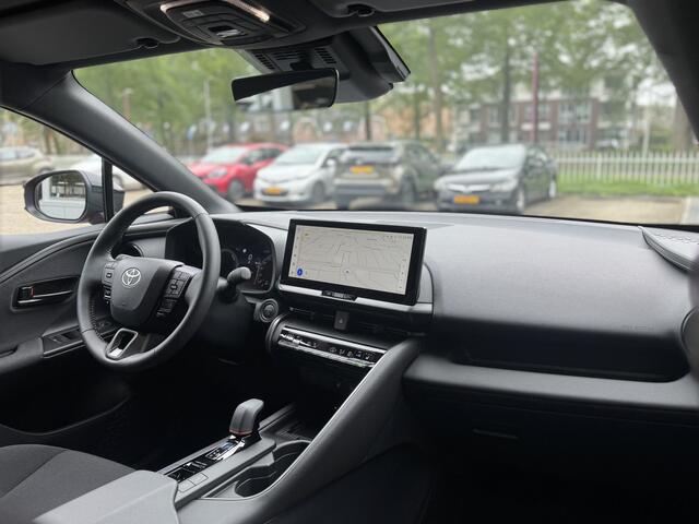 Toyota C-HR 1.8 Hybrid 140 First Edition Dodenhoekdetectie, Navigatie, Parkeersensoren V + A , All-in Rijklaarprijs