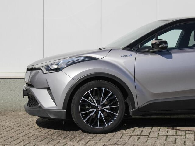 Toyota C-HR 1.8 Hybrid Bi-Tone | Navi | Cruise | Clima | Camera | Trekhaak