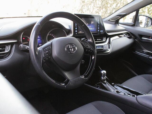 Toyota C-HR 1.8 Hybrid Bi-Tone | Navi | Cruise | Clima | Camera | Trekhaak