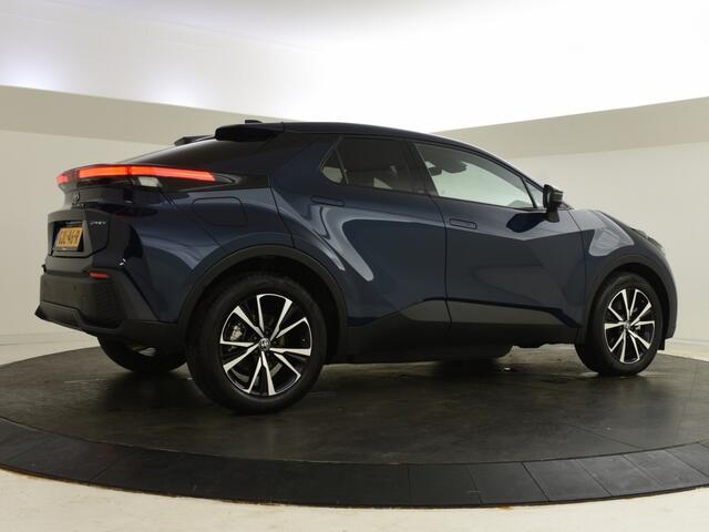 Toyota C-HR 2.0 PHEV 220 Dynamic | Stuur en Stoelverwarming | BLS | Parkeers