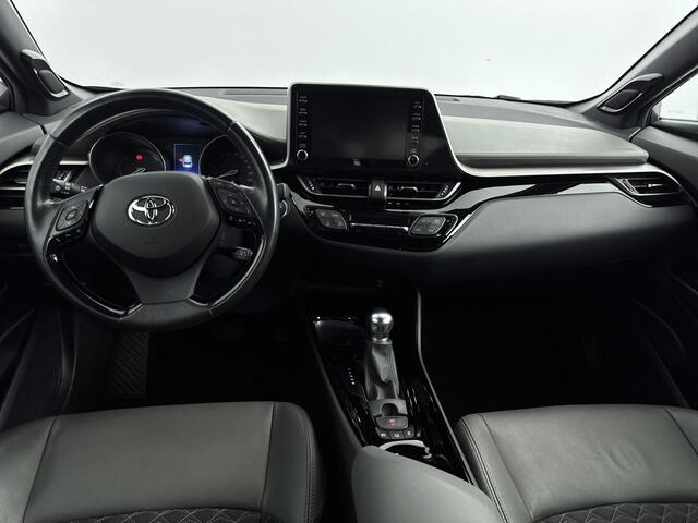 Toyota C-HR 1.8 Hybrid Executive | Trekhaak | Applecarplay | JBL sound |
