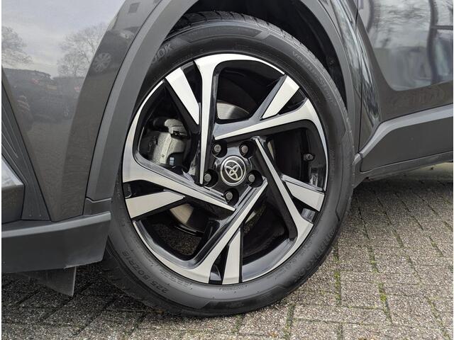 Toyota C-HR 1.8 Hybrid Style | Afn. trekhaak | Stoelverwarming | Dodehoek | PDC V+A | ACC