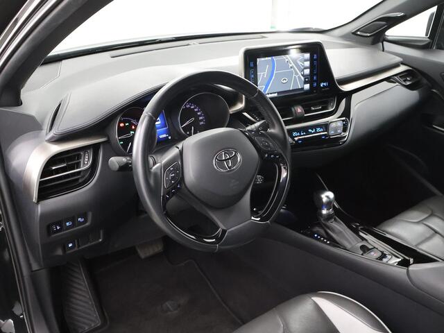 Toyota C-HR 1.8 Hybrid Adventure | Navigatie | Parkeercamera | Stoelverwarming | Keyless Go |