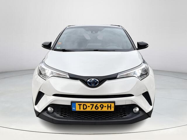 Toyota C-HR 1.8 Hybrid Bi-Tone **NAVIGATIE/ DODEHOEK DETECTIE/ STOELVERWARMING/ ADAPTIEF CRUISE CONTROL**
