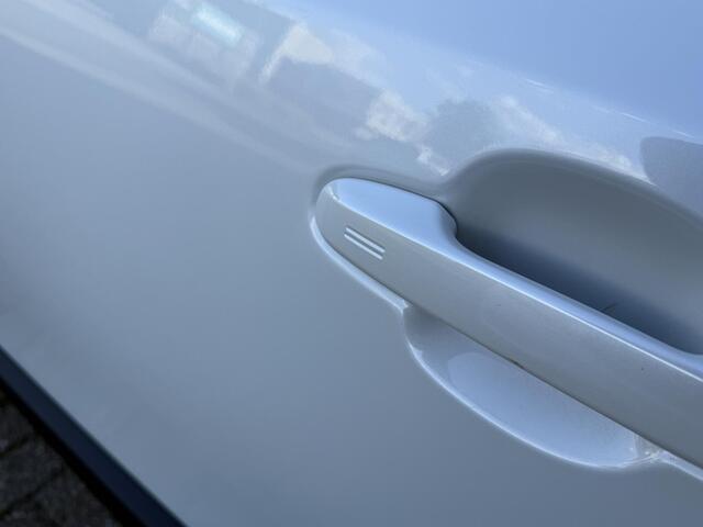 Toyota C-HR 1.8 Hybrid 122PK ExecutiveoLederoJBLoNavi