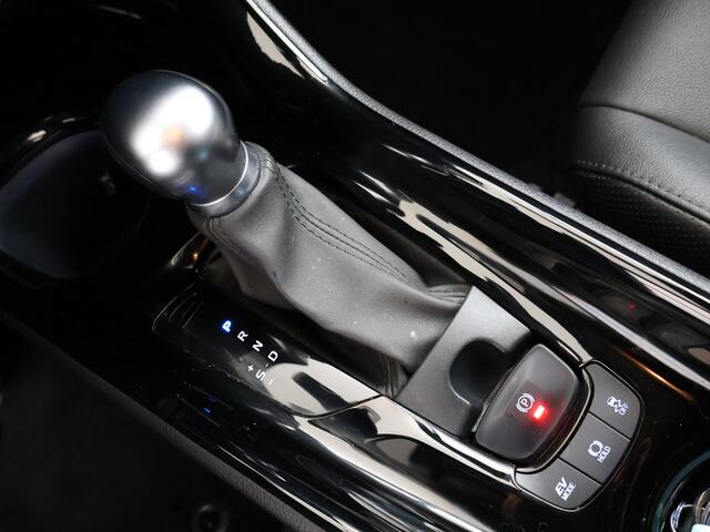 Toyota C-HR 2.0 Hybrid Style Luxury | Leder | Blind Spot | Apple Carplay & Android auto | Led