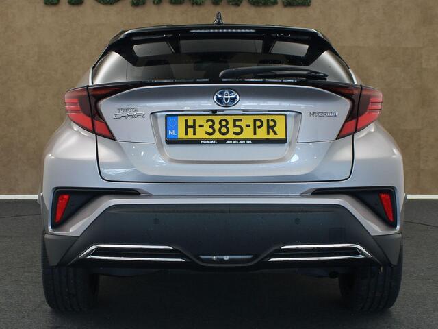 Toyota C-HR 2.0 Hybrid First Edition - ORIGINEEL NEDERLANDSE AUTO - BEARLOCK - BI-TONE - JBL GELUIDSINSTALLATIE - PARKEERSENSOREN VOOR EN ACHTER - LENDEN STEUN- STOELVERWARMING - KEYLESS ENTRY EN START - DODEHOEK DETECTIE