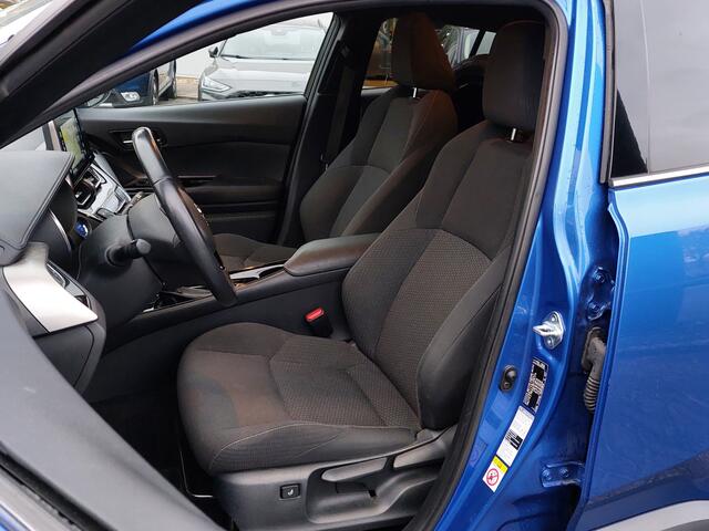 Toyota C-HR 1.8 Hybrid Automaat Dynamic | Navi | Clima | Adap.Cruise | Keyless Entry | Pdc V+A+Assist+Camera | Rijstrook+Licht+Regensensor | Stoelverwarming | Privacy Glass | 18''lm