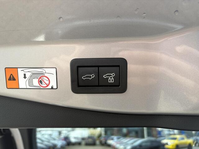 Toyota C-HR 1.8 Hybrid 140 Executive