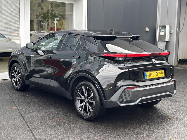 Toyota C-HR 2.0 Plug-in Hybrid 220 Dynamic