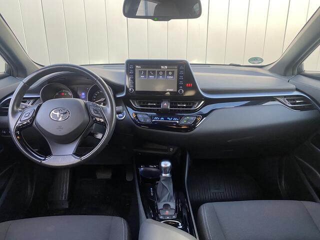 Toyota C-HR 1.8 Hybrid Dynamic Limited Parkeersensoren Stoel Stuur verwarming Carplay Dealer Onderhouden