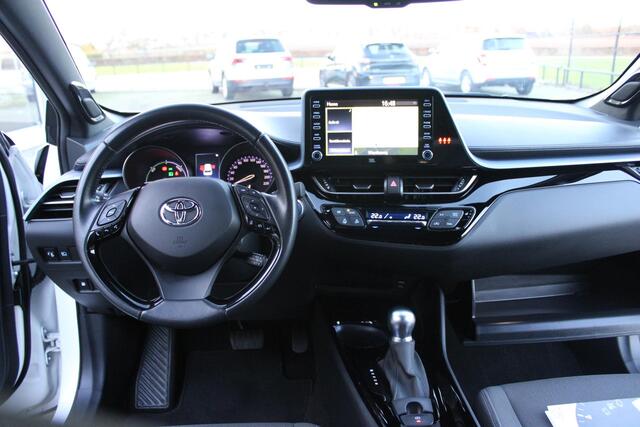 Toyota C-HR 1.8 Hybrid Style Trekhaak/JBL/Led/Adaptive
