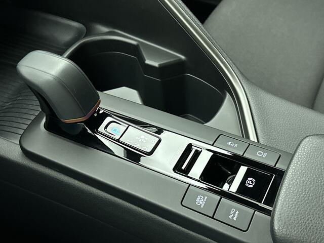 Toyota C-HR 2.0 Plug-in Hybrid 220 Dynamic | Parkeersensoren | Apple Carplay -/ Android Auto | Stoelverwarming |