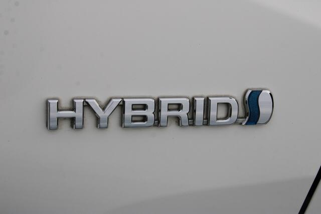 Toyota C-HR 1.8 Hybrid GR-Sport 2-Tone | Incl. 12 maanden garantie | Apple Carplay | Sport zetels | Stoelverwarming | JBL audio | Achteruitrijcamera | Adaptieve cruise control | Dodehoekdetectie | Parkeerhulp |