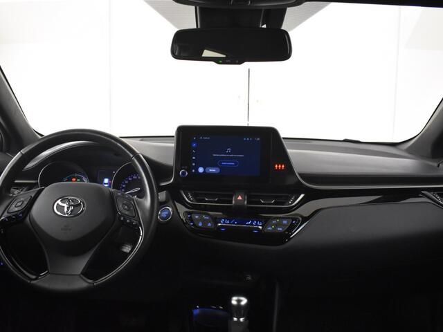 Toyota C-HR 2.0 Hybrid Bi-Tone | BLS | PDC V+A | Stuur en Stoelverwarming