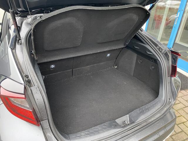 Toyota C-HR 2.0 Hybrid Style