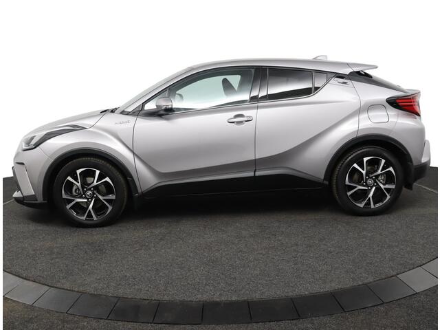 Toyota C-HR 1.8 Hybrid Style | Adaptive Cruise Control | Navigatie | Dodehoekdetecie | JBL Audio | Trekhaak |