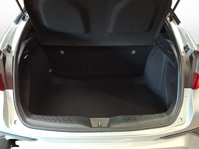 Toyota C-HR 1.8 Hybrid Style wpl planning 26-11, poetsen zelf en Mats foto's