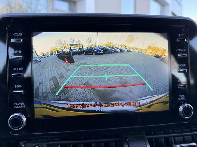 Toyota C-HR 1.8 140pk Hybrid Dynamic | Trekhaak | Keyless | Navigatie |