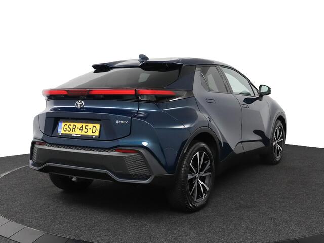 Toyota C-HR 1.8 Hybrid 140 Dynamic | Apple Carplay/Android Auto |