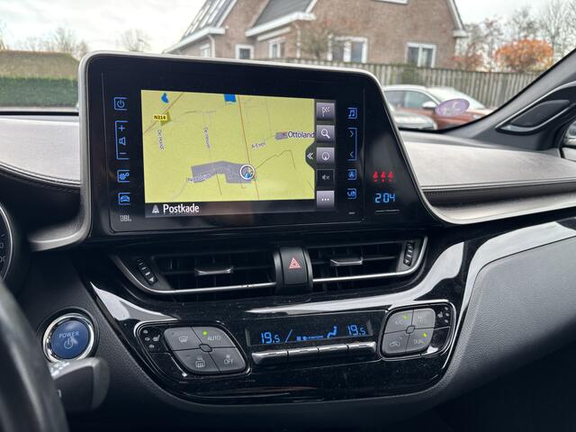 Toyota C-HR 1.8 Hybrid Automaat Dynamic All-Seasons / Navigatie / Full LED